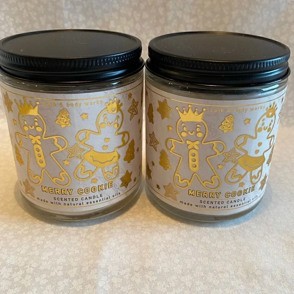 Bath and Body Works 2 Single Wick Candles - MERRY COOKIE - Picture 1 of 4